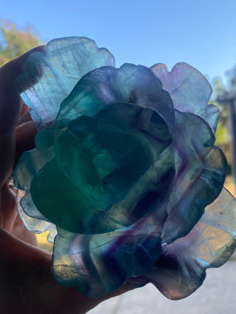 Artisan Carved Flower Sculpture in Green and Purple Fluorite - Picture 4 of 9
